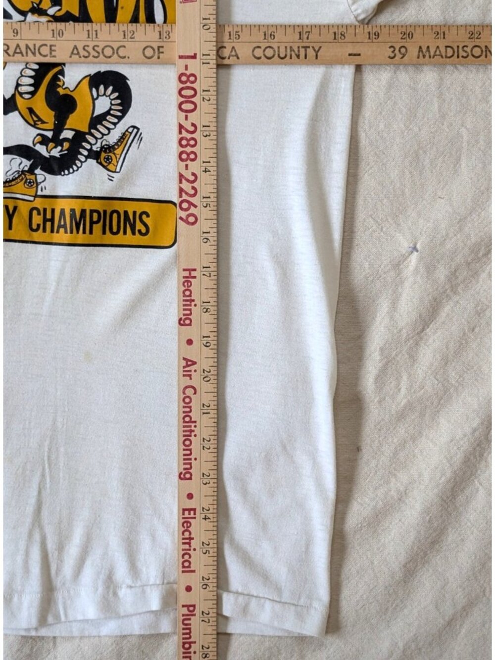 Vintage 70s Paper Thin Ringer Tee Dragon Basketball Graphic Downerwear USA LG - Picture 8 of 12